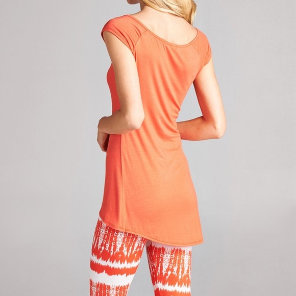 🍊 Tangerine Tulip Hem Top 🍊 - Picture 10 of 11
